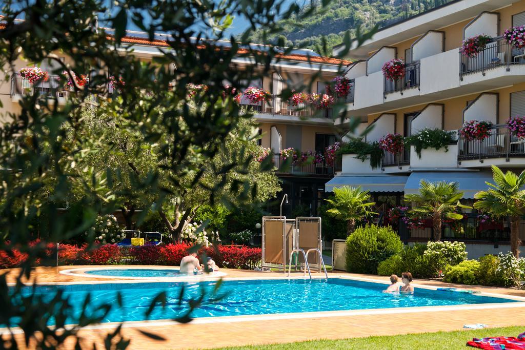 Sporthotel Villa Stella Torbole Sul Garda Εξωτερικό φωτογραφία