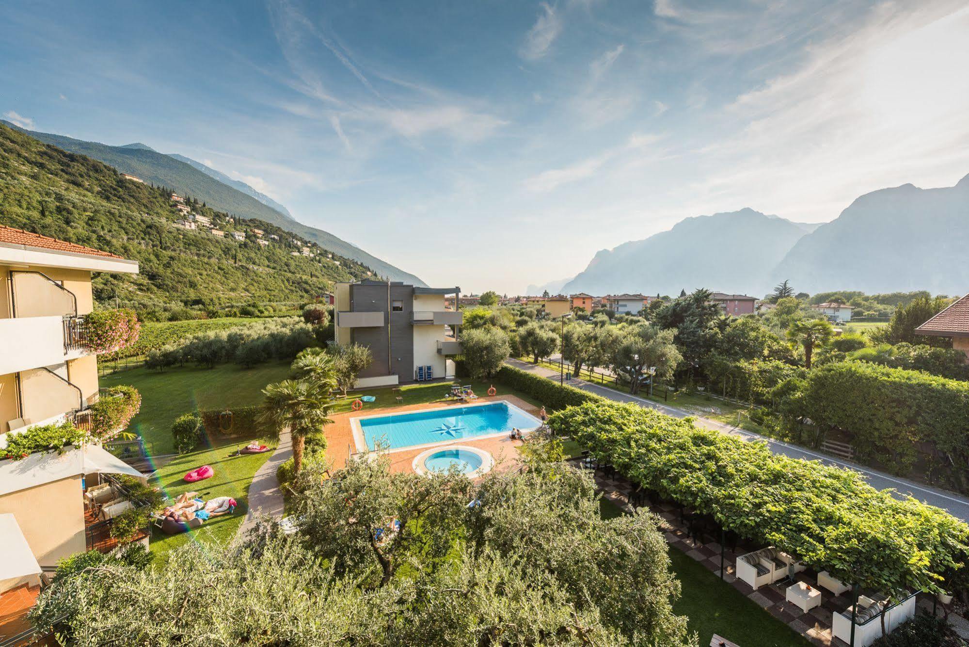 Sporthotel Villa Stella Torbole Sul Garda Εξωτερικό φωτογραφία